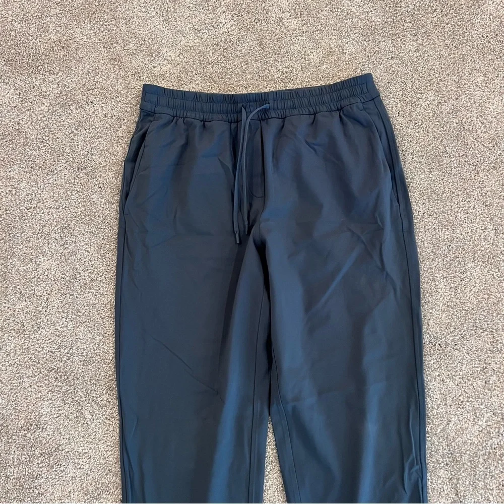 Lululemon Tapered Leg Mid Rise Pants 7/8 Length Blue Women’s Size Small W5GITS,